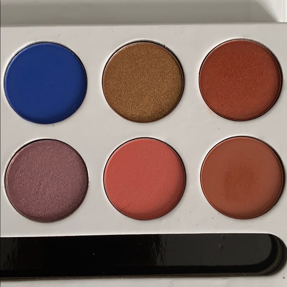 Kylie Jenner Palette - Picture 4 of 5
